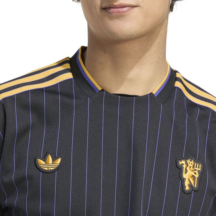 Manchester United T-Shirt Terrace Icons - Black - Men's-SoccerKits Hub | Buy Soccer Jerseys Online